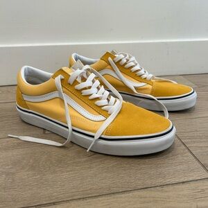 Vans Old Skool Yellow Men's Shoes - NEW IN BOX